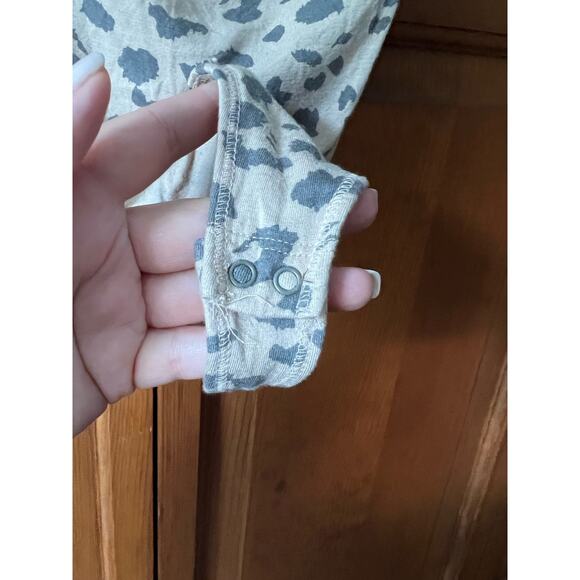 Abercrombie & Fitch Women's Leopard Print One Piece Bodysuit Cream Black Size XS - Picture 6 of 12